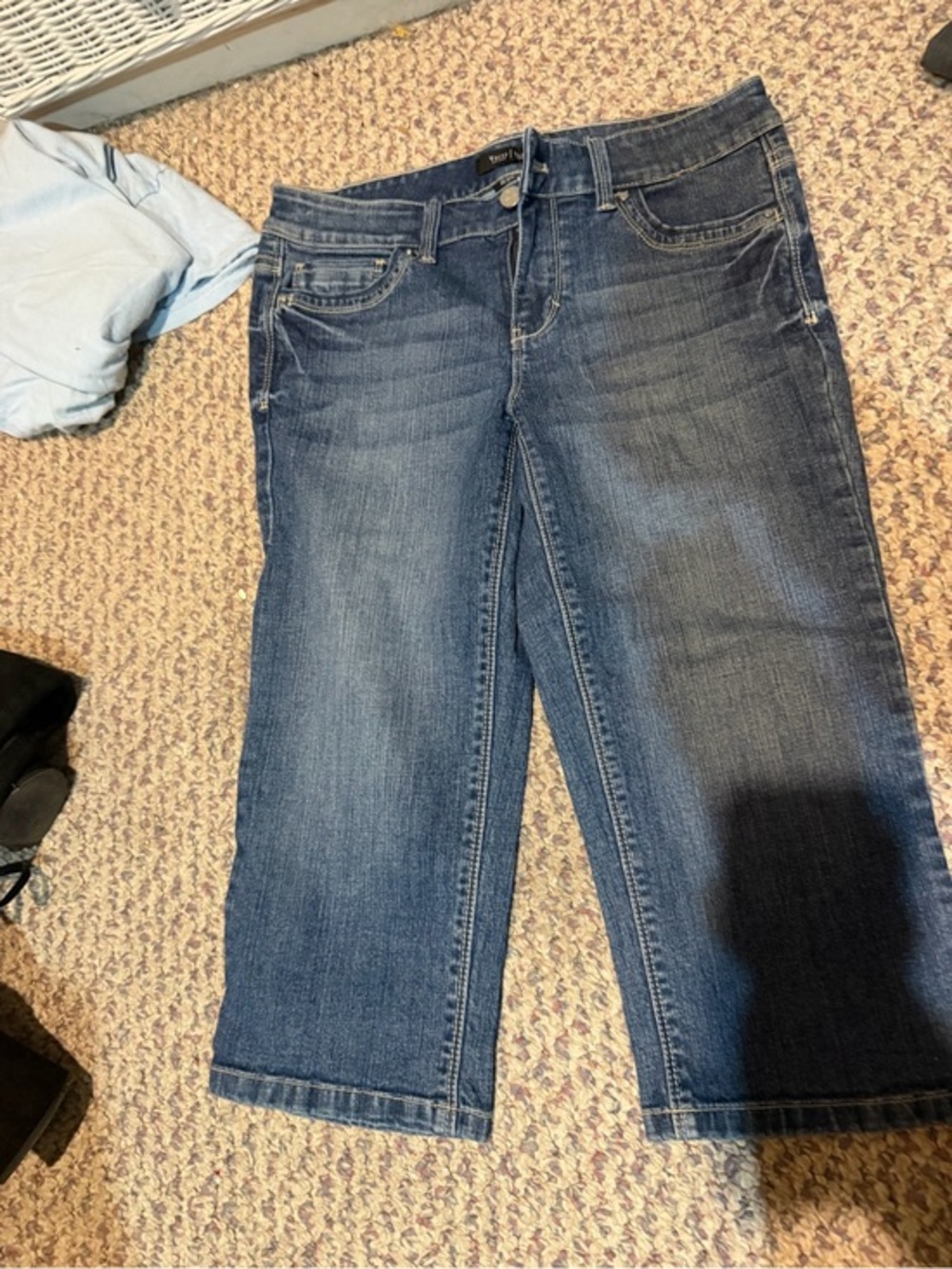 Women's Cropped Jeans in Classic Blue Denim